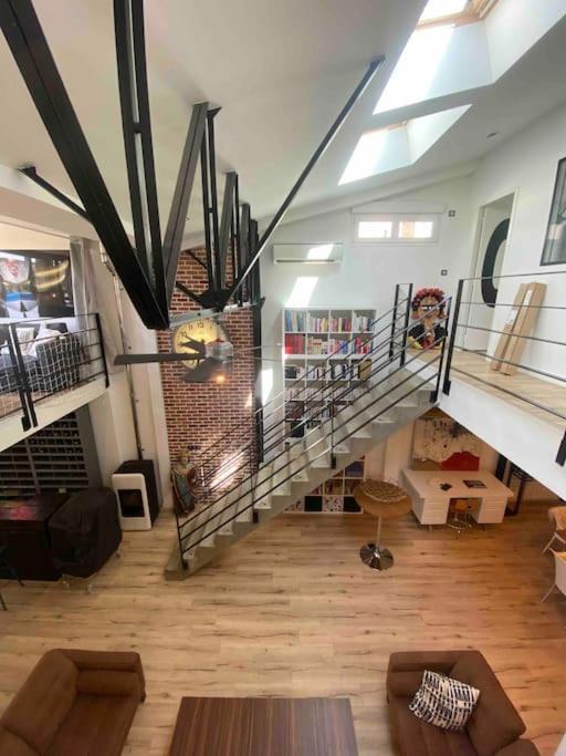 Rare ! Loft Atypique Centre-Ville Parking Jardin Reims Exterior photo